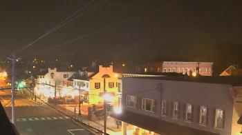 Weather camera view of Elizabethtown Public Library.