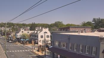 Weather camera view of Elizabethtown Public Library.