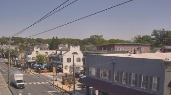 Weather camera view of Elizabethtown Public Library.