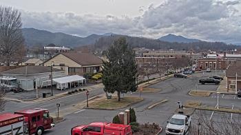 Weather camera view of Erwin Town Hall.