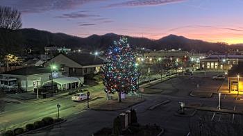Weather camera view of Erwin Town Hall.