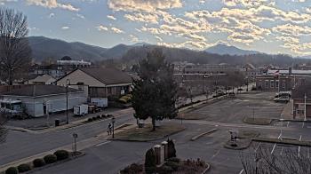 Weather camera view of Erwin Town Hall.