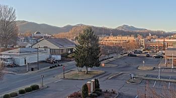 Weather camera view of Erwin Town Hall.