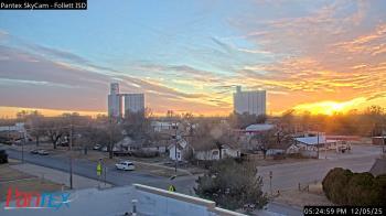 Weather camera view of Follett ISD.