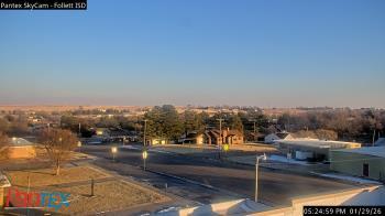 Weather camera view of Follett ISD.