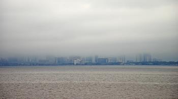 Weather camera view of Florida Yacht Club.