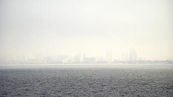 Weather camera view of Florida Yacht Club.