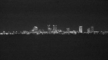 Weather camera view of Florida Yacht Club.