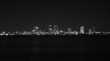 Weather camera view of Florida Yacht Club.