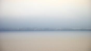 Weather camera view of Florida Yacht Club.