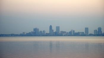 Weather camera view of Florida Yacht Club.