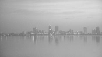 Weather camera view of Florida Yacht Club.