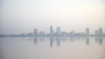 Weather camera view of Florida Yacht Club.