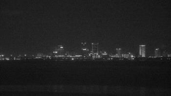 Weather camera view of Florida Yacht Club.