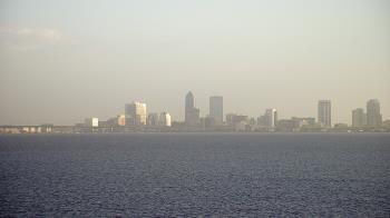 Weather camera view of Florida Yacht Club.