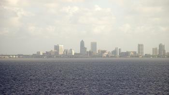 Weather camera view of Florida Yacht Club.