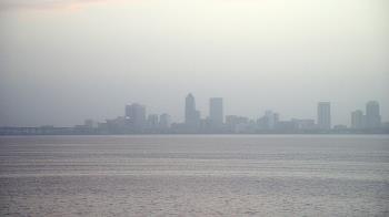 Weather camera view of Florida Yacht Club.