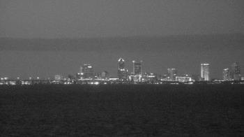 Weather camera view of Florida Yacht Club.