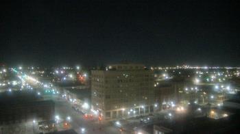 Weather camera view of First National Bank-Hutchinson.