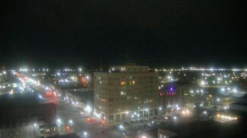 Weather camera view of First National Bank-Hutchinson.