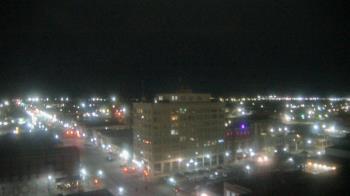 Weather camera view of First National Bank-Hutchinson.