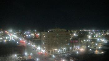 Weather camera view of First National Bank-Hutchinson.