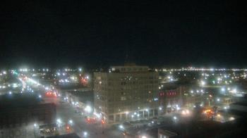 Weather camera view of First National Bank-Hutchinson.