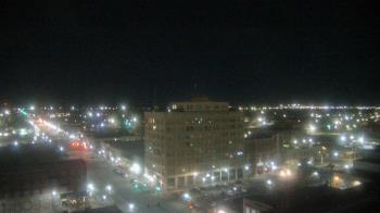 Weather camera view of First National Bank-Hutchinson.