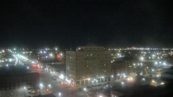 Weather camera view of First National Bank-Hutchinson.