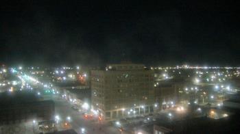 Weather camera view of First National Bank-Hutchinson.