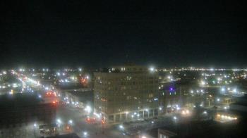 Weather camera view of First National Bank-Hutchinson.
