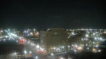 Weather camera view of First National Bank-Hutchinson.