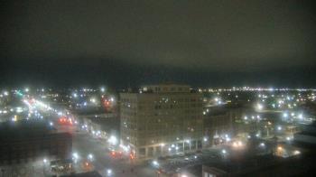 Weather camera view of First National Bank-Hutchinson.