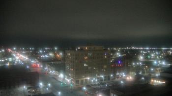 Weather camera view of First National Bank-Hutchinson.