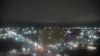 Weather camera view of First National Bank-Hutchinson.