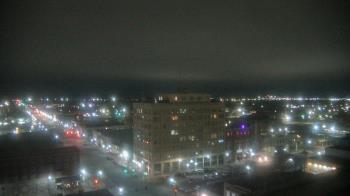 Weather camera view of First National Bank-Hutchinson.