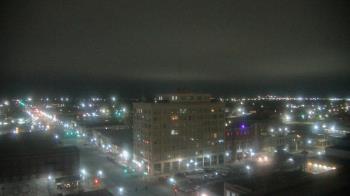 Weather camera view of First National Bank-Hutchinson.