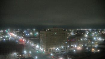 Weather camera view of First National Bank-Hutchinson.