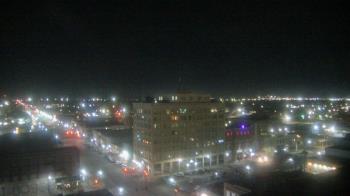 Weather camera view of First National Bank-Hutchinson.