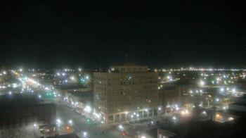 Weather camera view of First National Bank-Hutchinson.