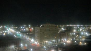 Weather camera view of First National Bank-Hutchinson.