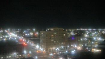 Weather camera view of First National Bank-Hutchinson.