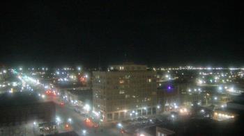 Weather camera view of First National Bank-Hutchinson.