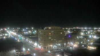 Weather camera view of First National Bank-Hutchinson.