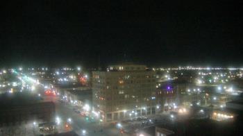 Weather camera view of First National Bank-Hutchinson.