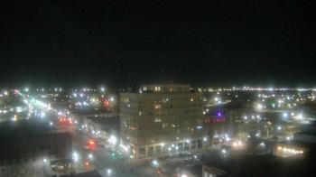 Weather camera view of First National Bank-Hutchinson.