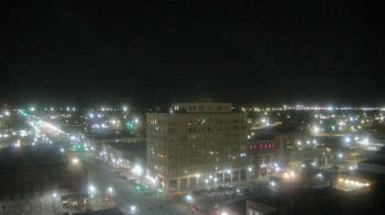 Weather camera view of First National Bank-Hutchinson.