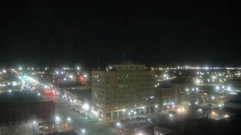 Weather camera view of First National Bank-Hutchinson.