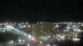 Weather camera view of First National Bank-Hutchinson.