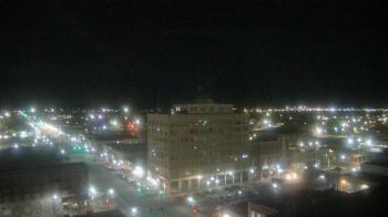 Weather camera view of First National Bank-Hutchinson.